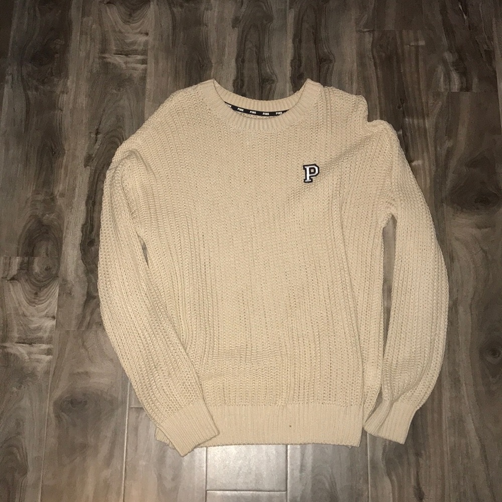 Comfy VS PINK Knitted Sweater